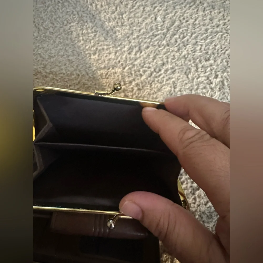 Vintage Buxton Brown Leather  Wallet full grain cowhide exterior - Picture 11 of 14